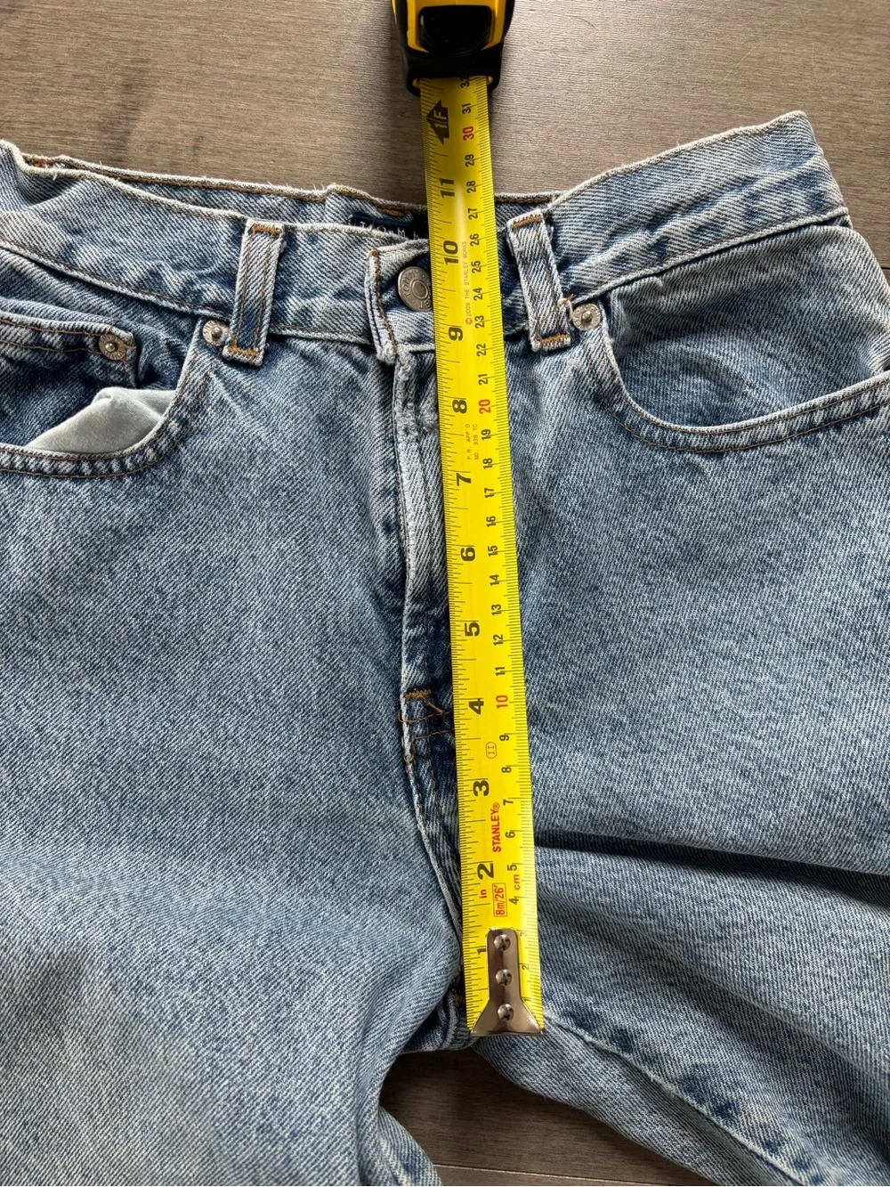 Vintage Tommy Hilfiger High-Rise Light Blue Denim Jeans - Picture 13 of 15